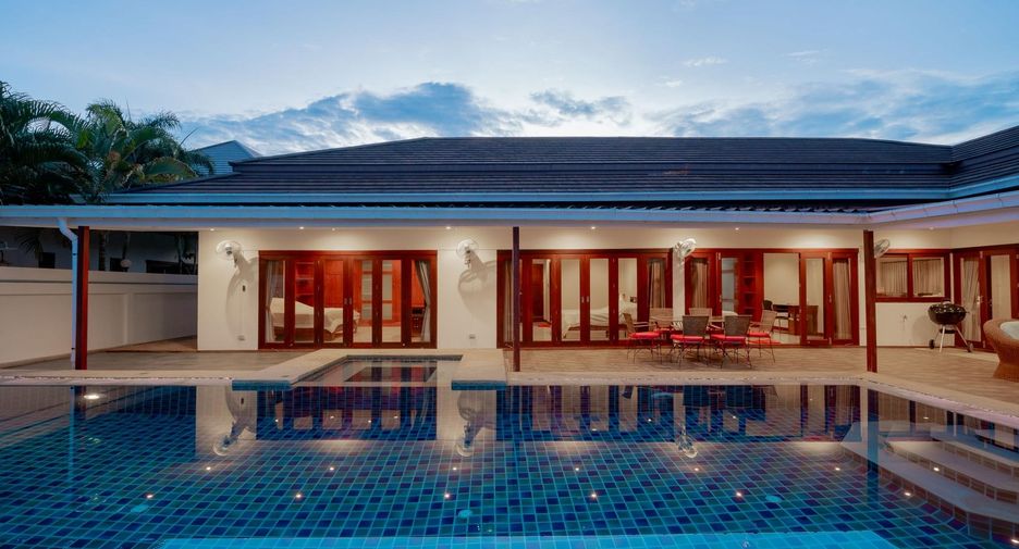 Villa zum Kauf mit 3 Zimmer in Hua Hin, Prachuap Khiri Khan