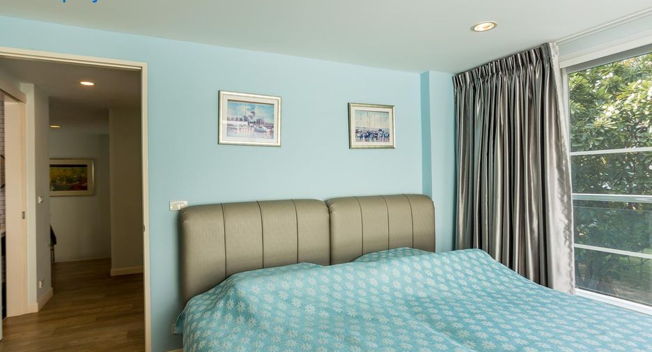 Condo en venta de 3 habitaciones 