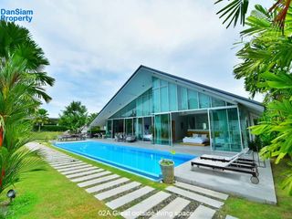 For sale 7 bedrooms villa in Hua Hin, Prachuap Khiri Khan