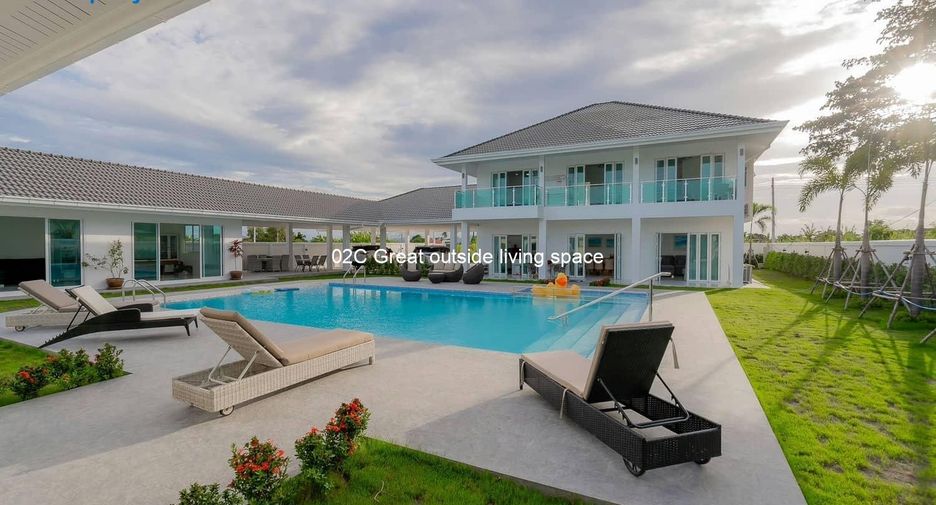 For sale 7 ベッドルーム villa in Hua Hin, Prachuap Khiri Khan