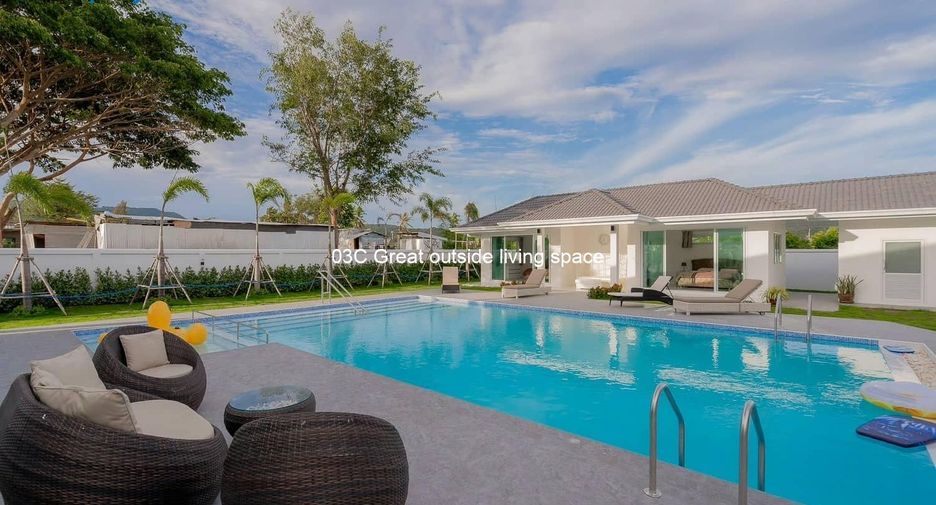 For sale 7 ベッドルーム villa in Hua Hin, Prachuap Khiri Khan