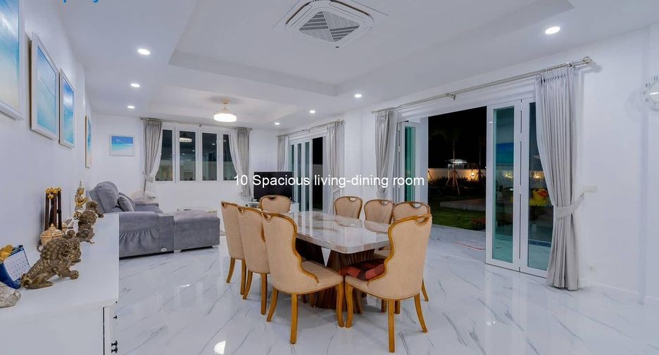For sale 7 ベッドルーム villa in Hua Hin, Prachuap Khiri Khan