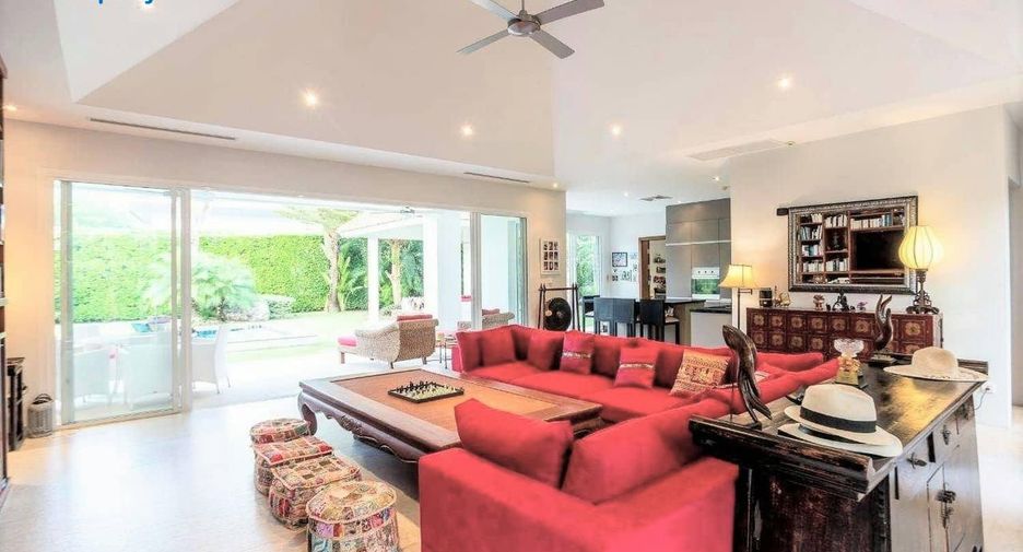 Villa zum Kauf mit 3 Zimmer in Hua Hin, Prachuap Khiri Khan