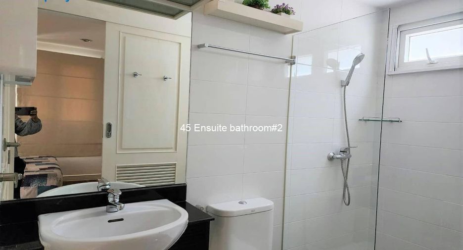 For sale 2 bedrooms condo in Hua Hin, Prachuap Khiri Khan