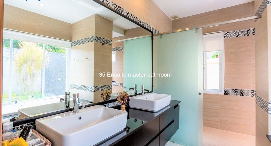 Villa zum Kauf mit 5 Zimmer in Hua Hin, Prachuap Khiri Khan