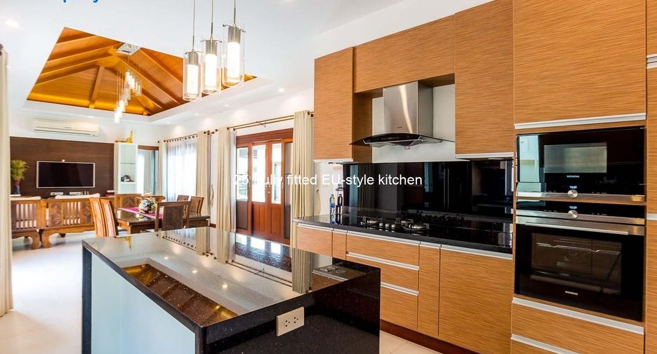 Villa zum Kauf mit 5 Zimmer in Hua Hin, Prachuap Khiri Khan