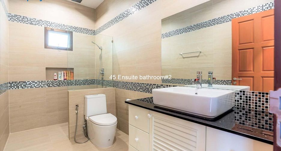 Villa zum Kauf mit 5 Zimmer in Hua Hin, Prachuap Khiri Khan