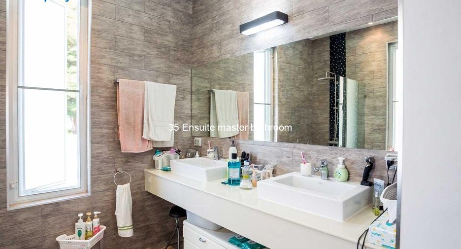 For sale 3 ベッドルーム villa in Hua Hin, Prachuap Khiri Khan
