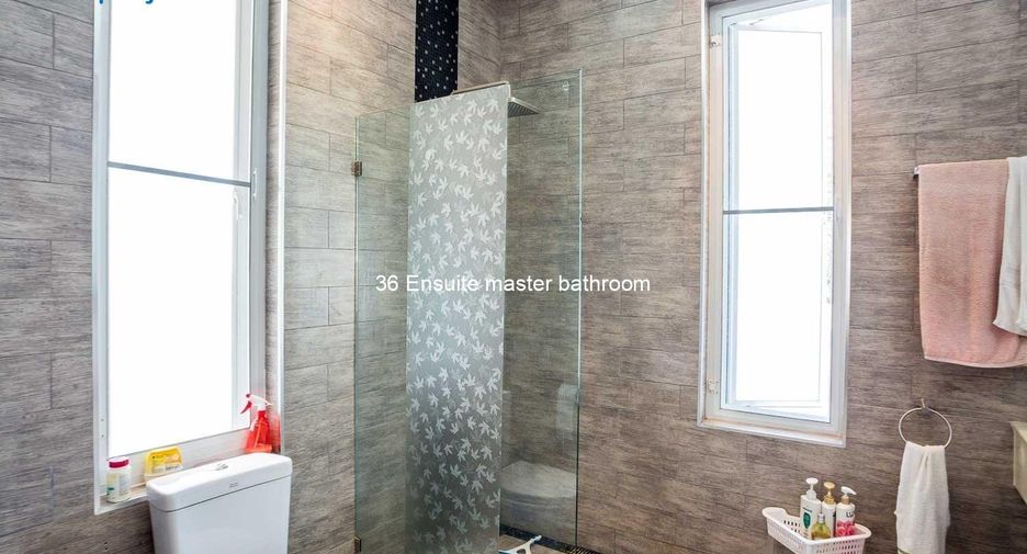 For sale 3 ベッドルーム villa in Hua Hin, Prachuap Khiri Khan