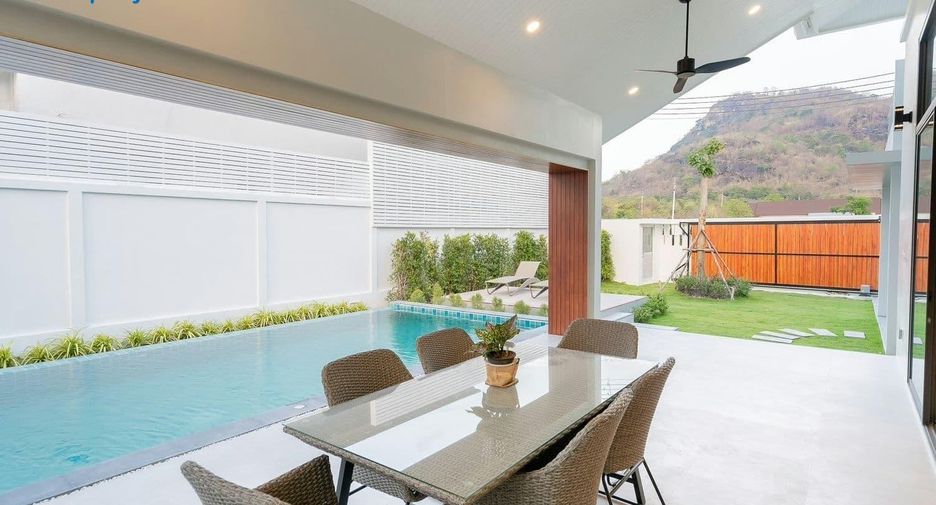 For sale 3 ベッドルーム villa in Hua Hin, Prachuap Khiri Khan