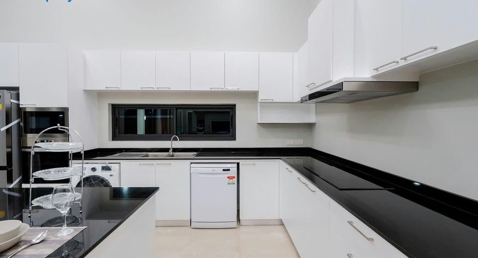 For sale 3 ベッドルーム villa in Hua Hin, Prachuap Khiri Khan