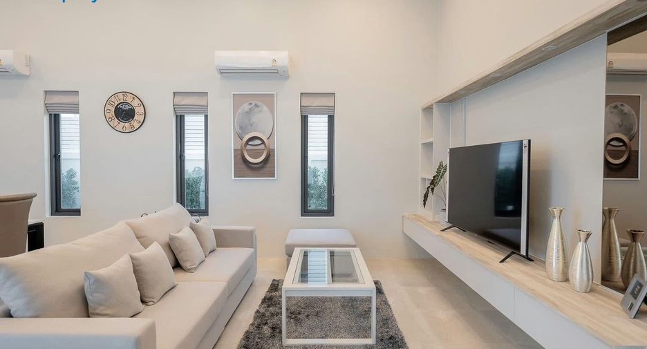 For sale 3 ベッドルーム villa in Hua Hin, Prachuap Khiri Khan