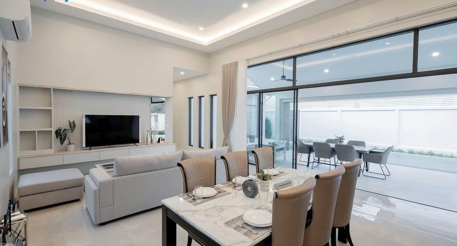 For sale 3 ベッドルーム villa in Hua Hin, Prachuap Khiri Khan