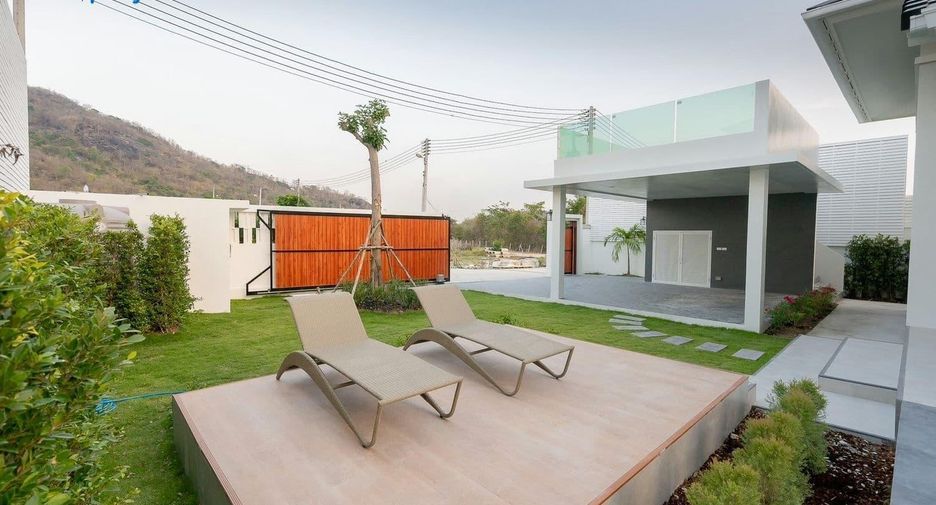 For sale 3 ベッドルーム villa in Hua Hin, Prachuap Khiri Khan