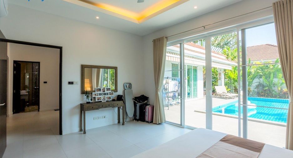 For sale 3 ベッドルーム villa in Hua Hin, Prachuap Khiri Khan