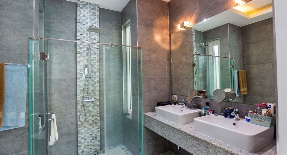 For sale 3 ベッドルーム villa in Hua Hin, Prachuap Khiri Khan