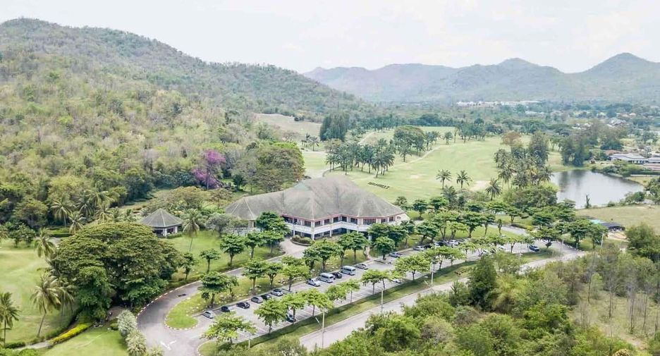 Villa zum Kauf mit 4 Zimmer in Cha Am, Phetchaburi