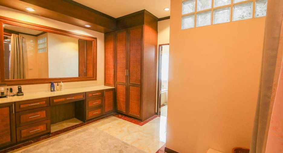 Villa zum Kauf mit 4 Zimmer in Cha Am, Phetchaburi
