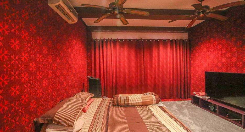 Villa zum Kauf mit 4 Zimmer in Cha Am, Phetchaburi