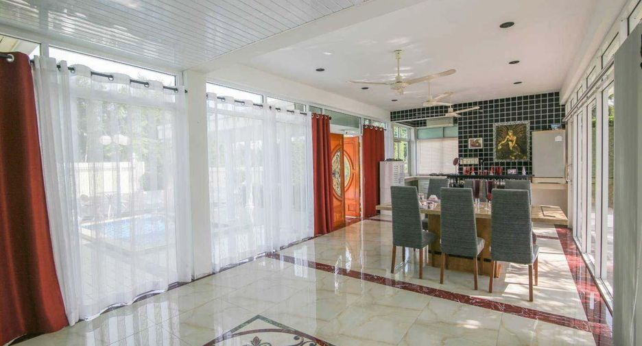 Villa zum Kauf mit 4 Zimmer in Cha Am, Phetchaburi