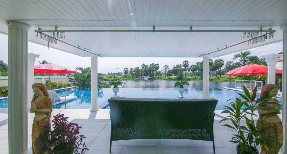 Villa zum Kauf mit 4 Zimmer in Cha Am, Phetchaburi