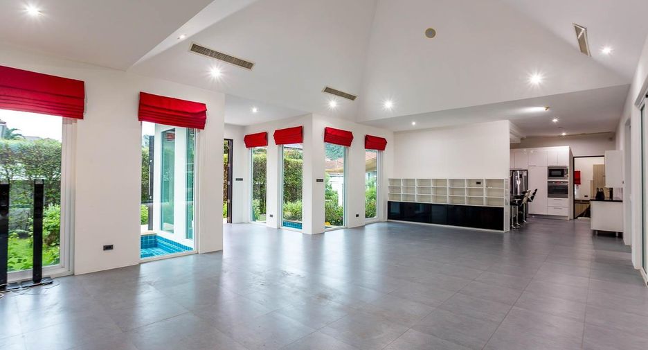 For sale 3 ベッドルーム villa in Hua Hin, Prachuap Khiri Khan