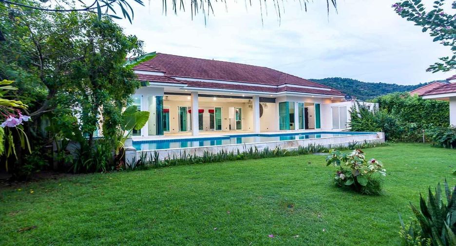 For sale 3 ベッドルーム villa in Hua Hin, Prachuap Khiri Khan