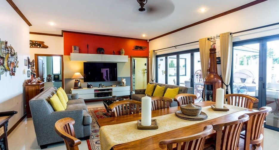 For sale 5 bedrooms villa in Hua Hin, Prachuap Khiri Khan