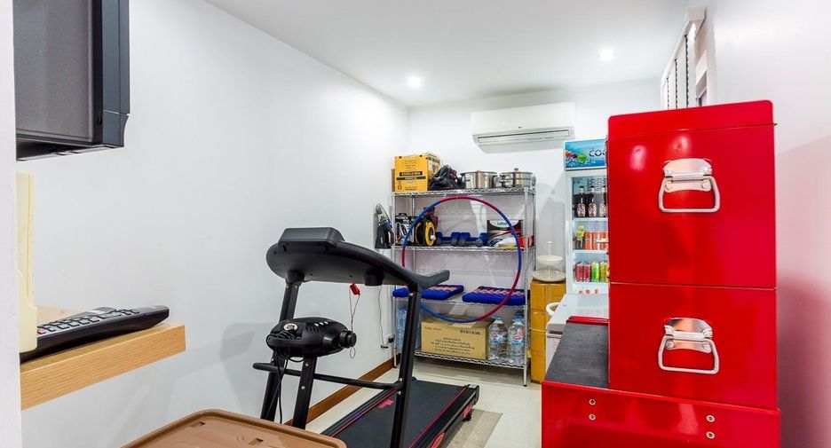 For sale 5 bedrooms villa in Hua Hin, Prachuap Khiri Khan