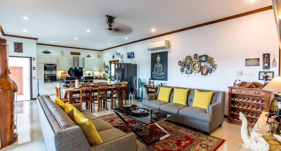 For sale 5 bedrooms villa in Hua Hin, Prachuap Khiri Khan