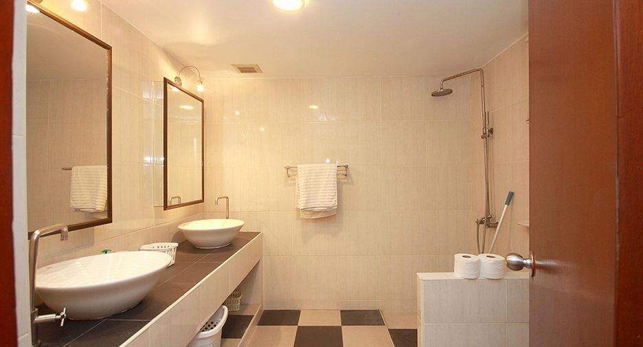 For sale 2 bedrooms condo in Cha Am, Phetchaburi