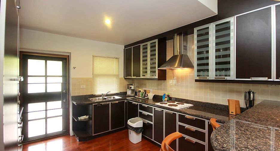 For sale 2 bedrooms condo in Cha Am, Phetchaburi
