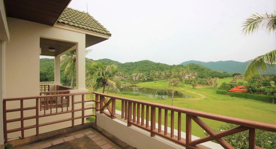 For sale 2 bedrooms condo in Cha Am, Phetchaburi