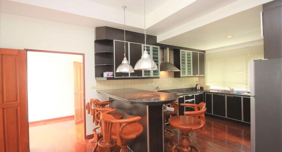 For sale 2 bedrooms condo in Cha Am, Phetchaburi
