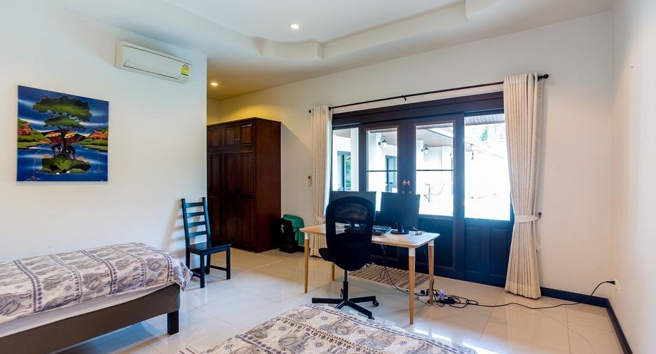 For sale 3 bedrooms villa in Hua Hin, Prachuap Khiri Khan