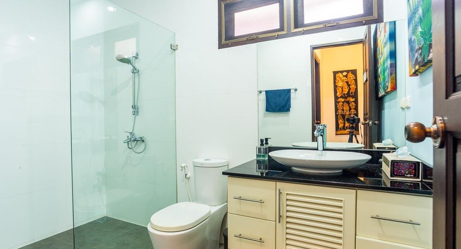 For sale 3 bedrooms villa in Hua Hin, Prachuap Khiri Khan