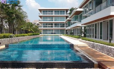 Condo en venta de 2 habitaciones 