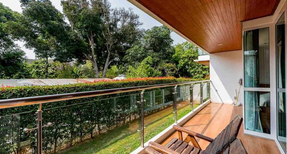 Condo en venta de 2 habitaciones 