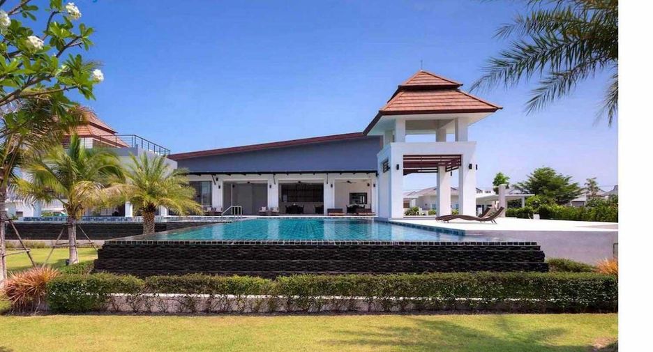 À vendre 3 chambres villa à Hua Hin, Prachuap Khiri Khan