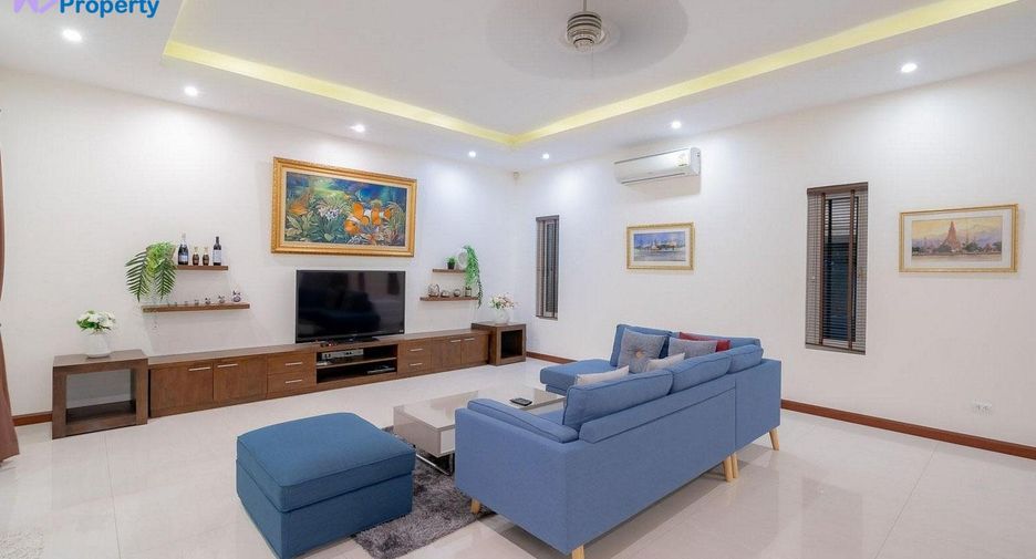 For sale 3 bedrooms villa in Cha Am, Phetchaburi