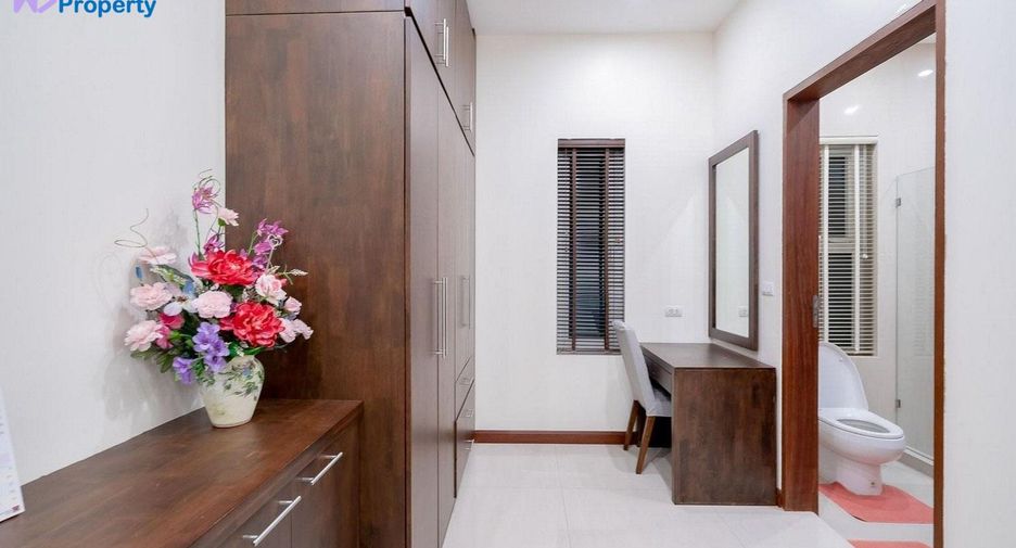 For sale 3 bedrooms villa in Cha Am, Phetchaburi
