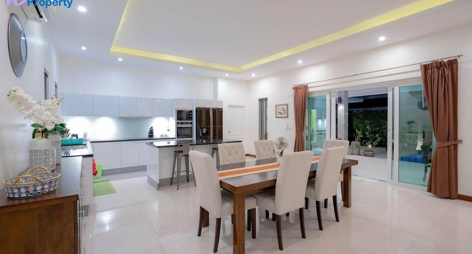 For sale 3 bedrooms villa in Cha Am, Phetchaburi