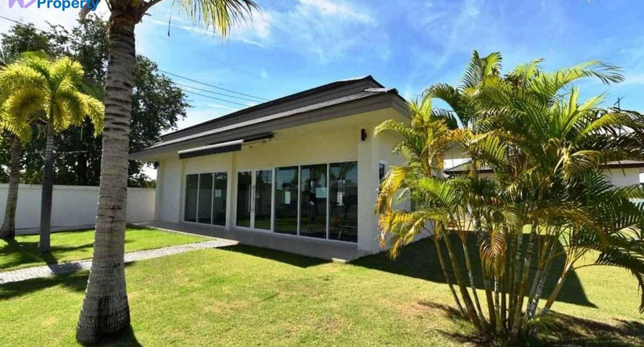 For sale 3 bedrooms villa in Cha Am, Phetchaburi