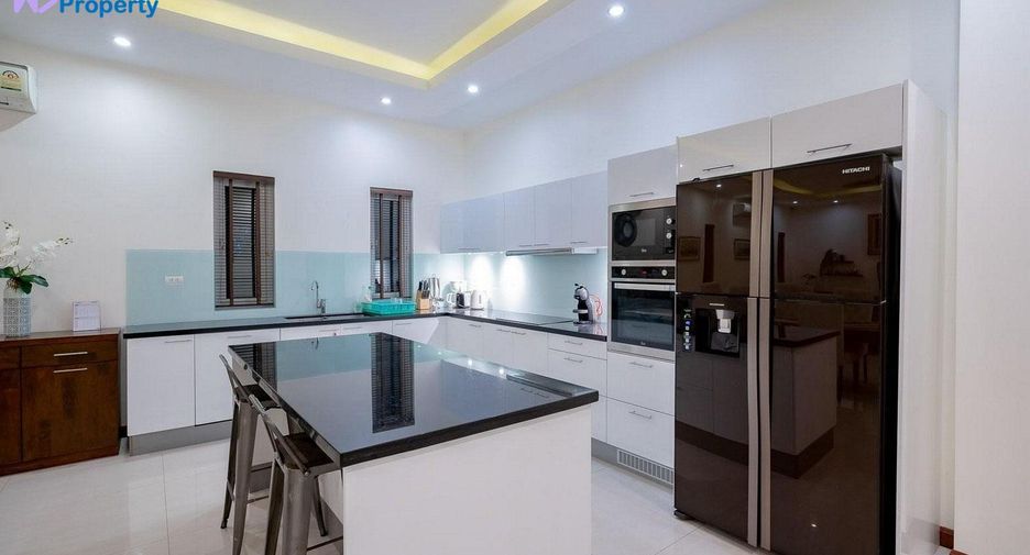 For sale 3 bedrooms villa in Cha Am, Phetchaburi