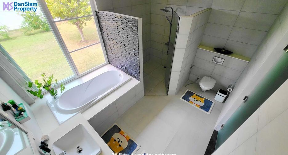 For sale 3 ベッドルーム villa in Pran Buri, Prachuap Khiri Khan