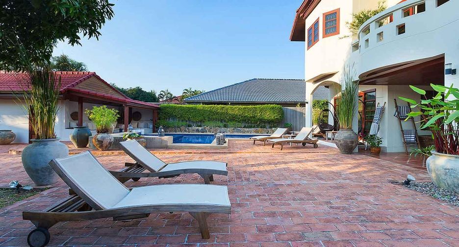 À vendre 6 chambres villa à Hua Hin, Prachuap Khiri Khan