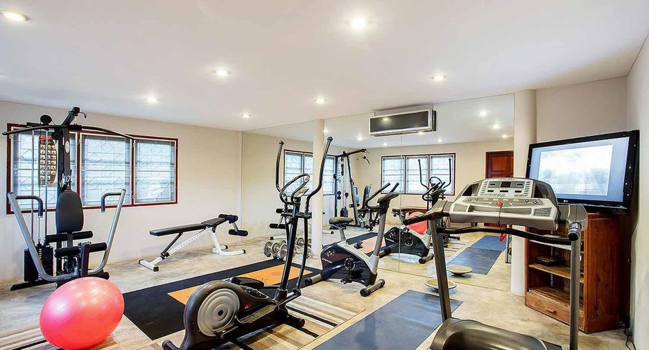 À vendre 6 chambres villa à Hua Hin, Prachuap Khiri Khan