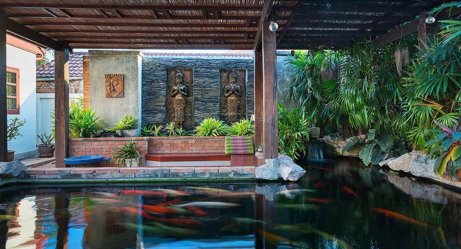 À vendre 6 chambres villa à Hua Hin, Prachuap Khiri Khan