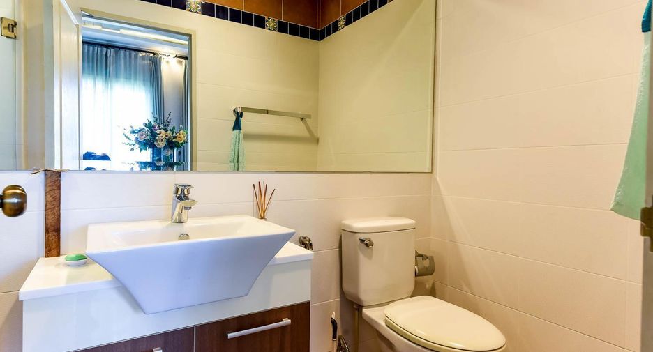 For sale 3 bedrooms villa in Cha Am, Phetchaburi