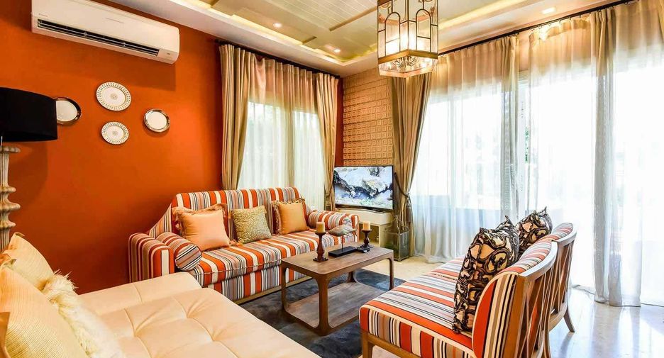 For sale 3 bedrooms villa in Cha Am, Phetchaburi